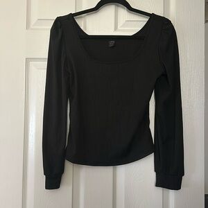 Black Puffy Sleeve Top